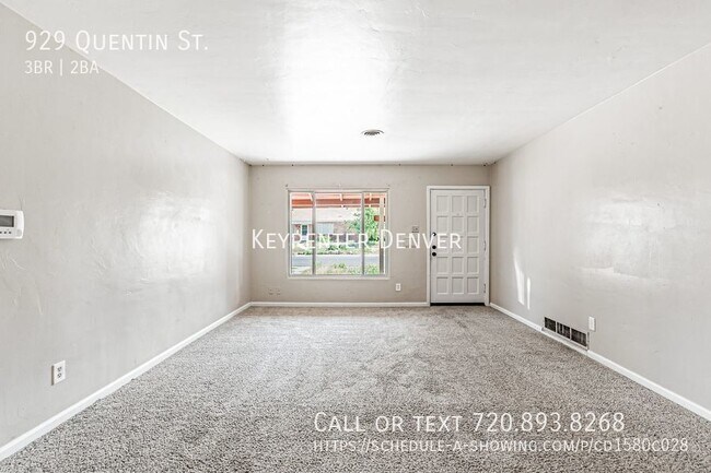 Foto del edificio - Experience Serene Living in this Charming ...