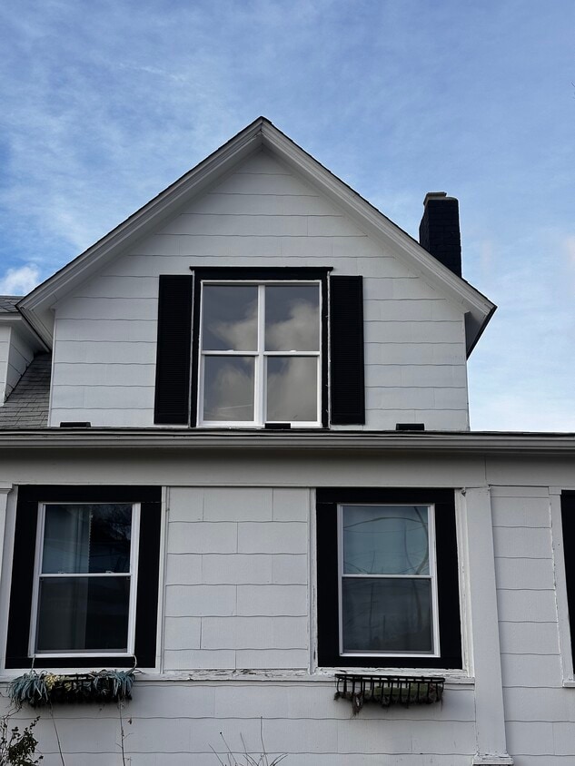 Foto principal - 2500 S Saginaw St