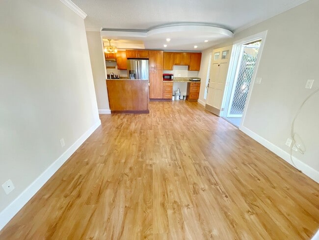 Foto del edificio - Elegantly Updated Unfurnished Kihei Villages 2 bedroom 1.5 Bathroom - One assigned parking stall