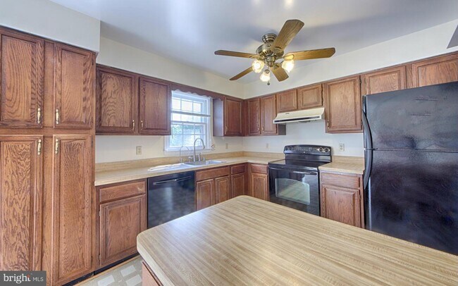 Foto del edificio - 12329 Antietam Rd