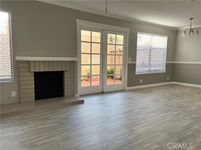 Building Photo - 14 Snowberry