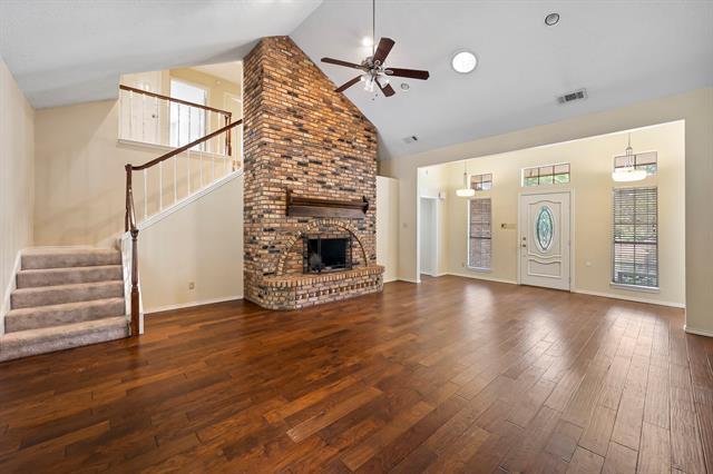 Building Photo - 3004 Clear Lake Ct