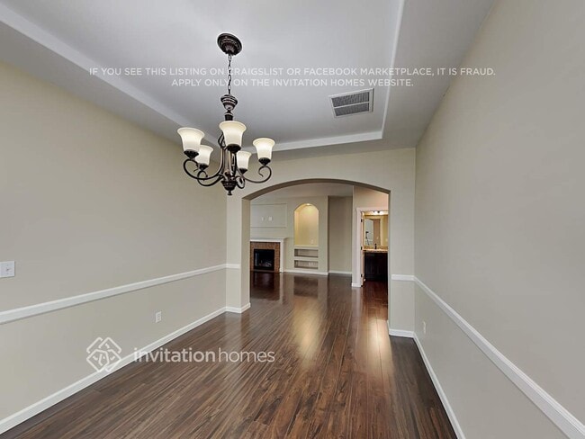 Building Photo - 18921 87th Ave Ct E