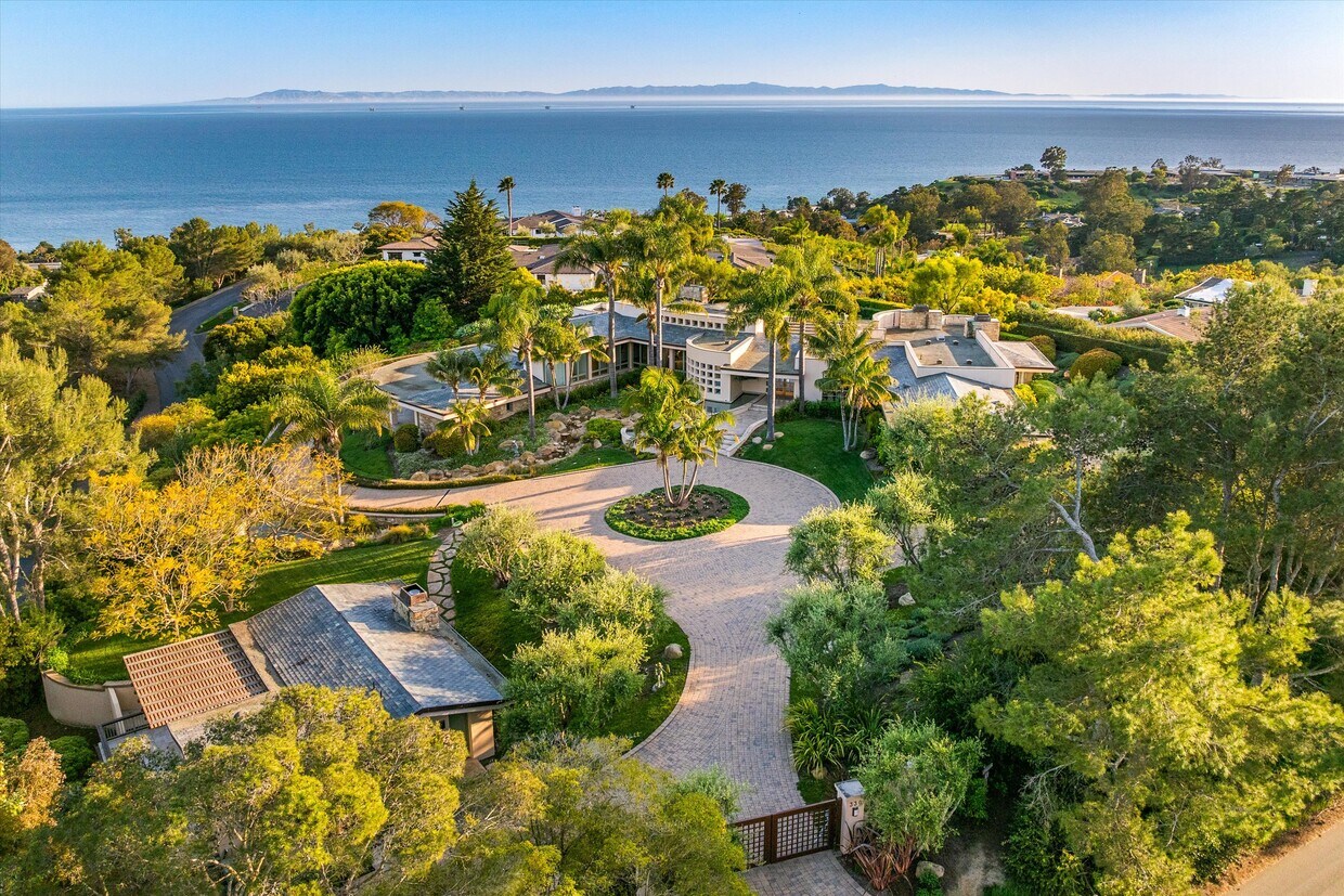 Foto principal - 330 Ortega Ridge Rd