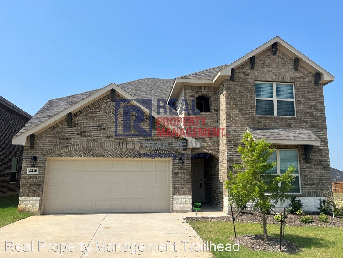 8220 Tomcat Trl, Godley, TX 76044 House Rental in Godley, TX