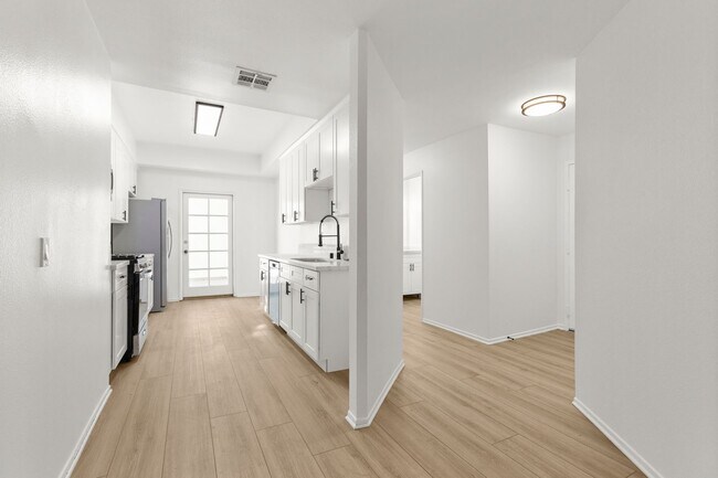 Interior Photo - Kester View