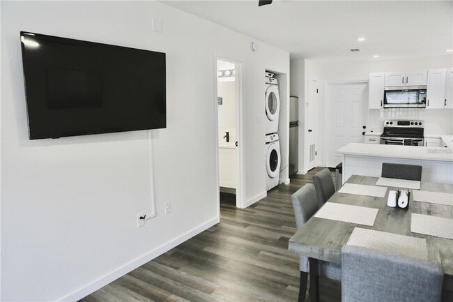 Photo - 3308 SW 26 Way House