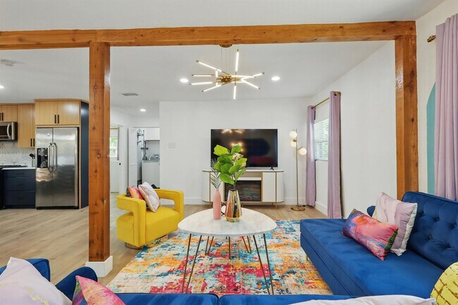 Foto del edificio - 13542 Purple Sage Rd