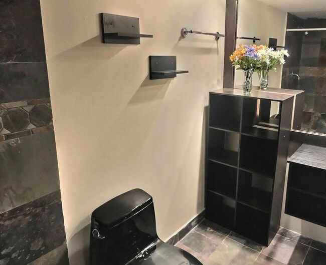 Foto del edificio - 3100 N Palm Aire Dr