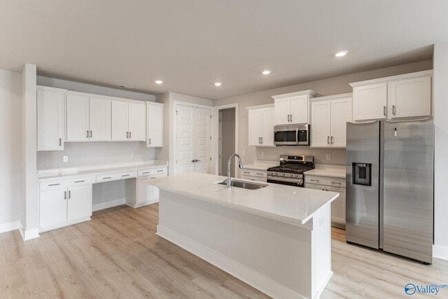 Building Photo - 217 John Clift Cir