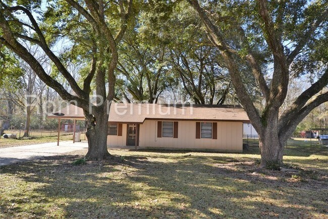 Building Photo - 1619 Landry Dr