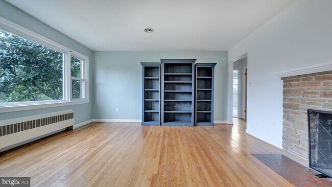 Foto del edificio - 6503 Horseshoe Rd