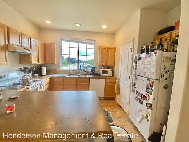 Foto del edificio - 3 br, 3 bath House - 7374 Andover Street