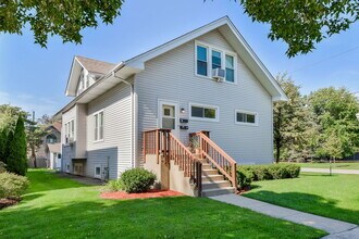 Building Photo - 544 Arlington Ave