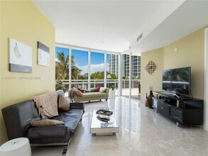 Building Photo - 18101 Collins Ave