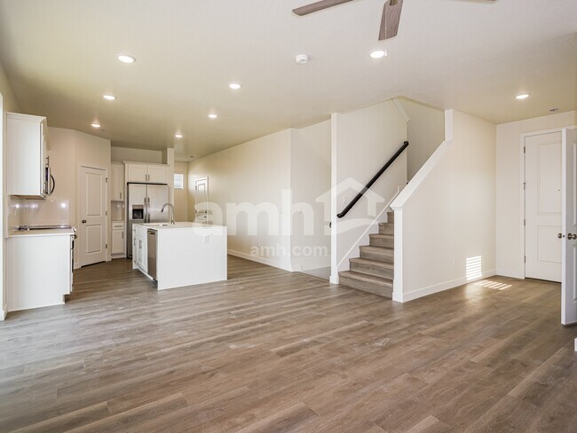 Foto del edificio - 1432 W Mahogany St