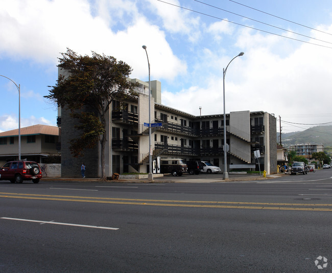 Building Photo - 2048 Kapiolani Blvd