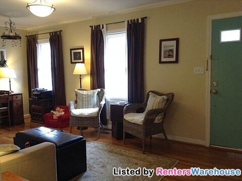 Building Photo - 1175 Pinehurst Dr SE
