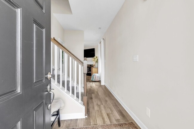 Foto del edificio - 1338 Water Leaf Dr