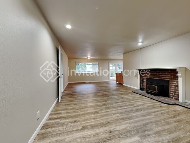 Building Photo - 31855 51st Ave S