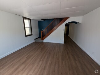 Building Photo - 206 Coal St