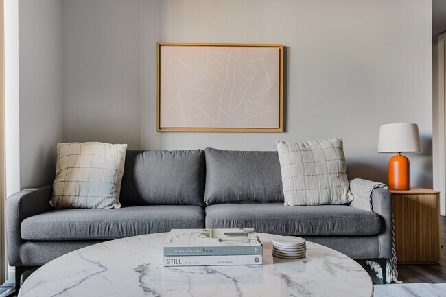 Foto del edificio - 4835 Cordell Ave