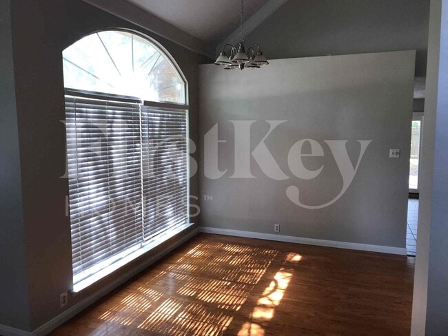 Foto del edificio - 4907 Pine Prairie Ln