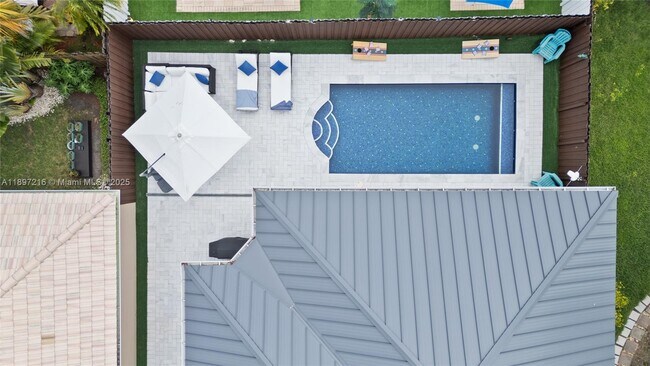 Foto del edificio - 13925 SW 155th Ct