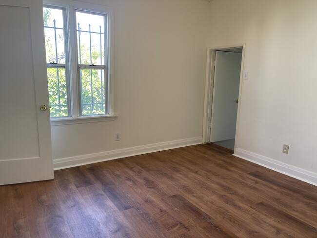 Bedroom - 4166 Ince Blvd
