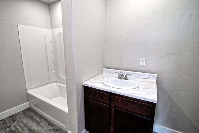 Foto del edificio - 1225 N 23rd St