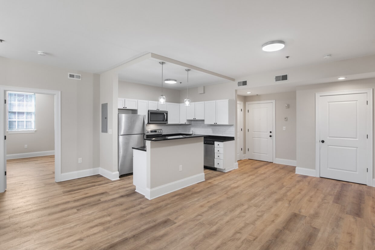 Primary Photo - Reservoir Landing Apartments