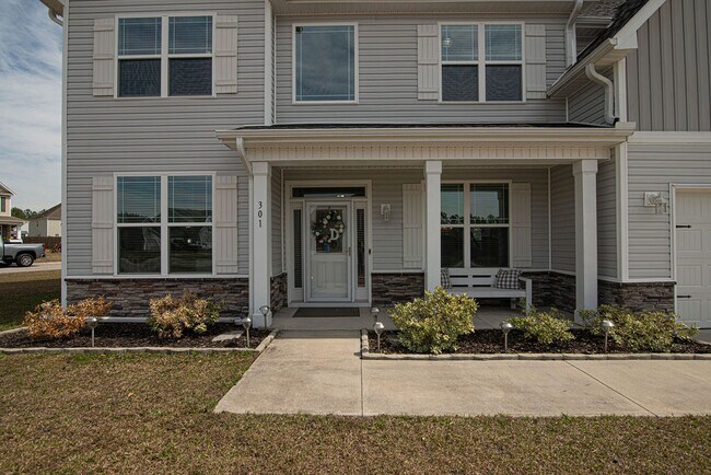 Building Photo - 301 Bear Run