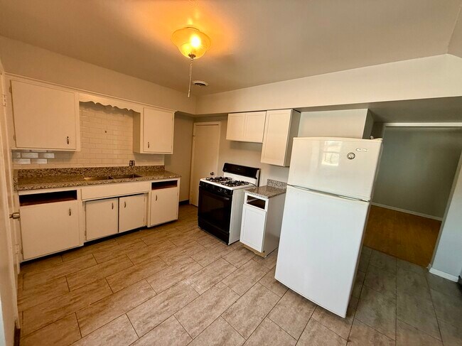 Foto del edificio - 1428 Madison St NE