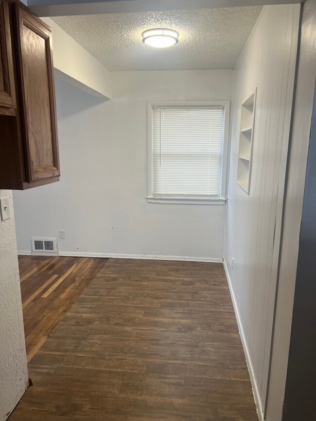 Foto del edificio - 5524 N Audubon St