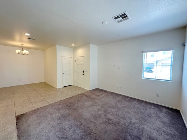 Building Photo - 4566 Mansart Ct