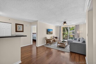 Building Photo - 1801 N Flagler Dr