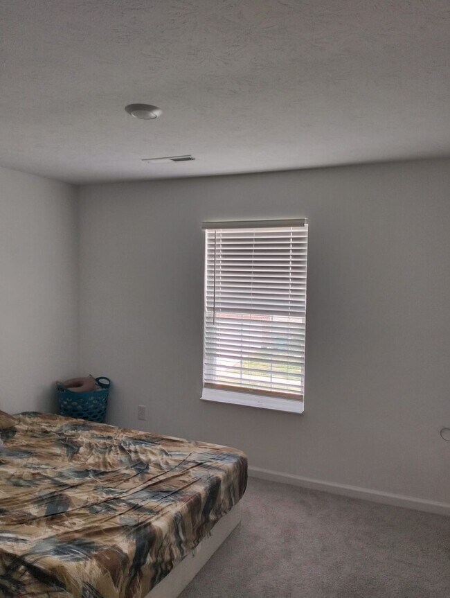 Foto del edificio - 1223 Saticoy Ct