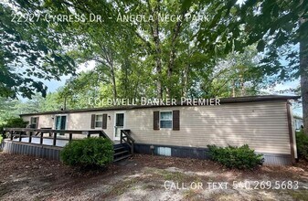 Building Photo - 22927 Cypress Dr