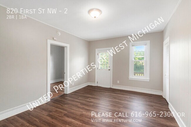 Foto del edificio - 820 First St NW-2