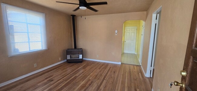 Foto del edificio - 1 bedroom casita