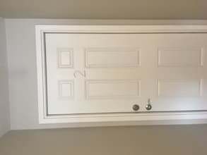 Building Photo - 320 E Main St