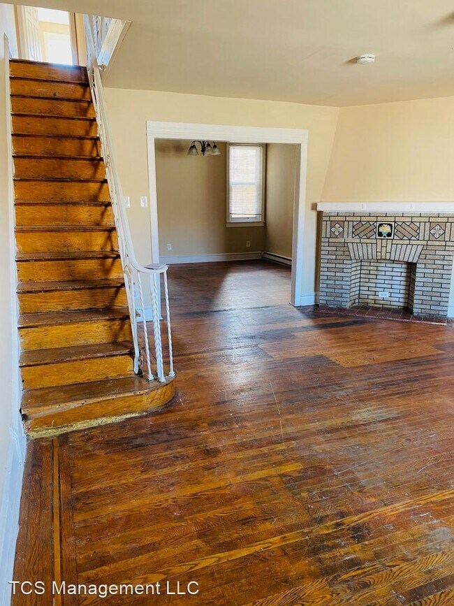 Building Photo - 3 br, 1 bath House - 5447 Torresdale Avenue