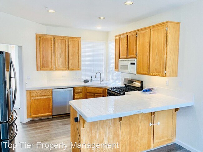 Building Photo - 3 br, 2.5 bath House - 2454 Starlight Glen