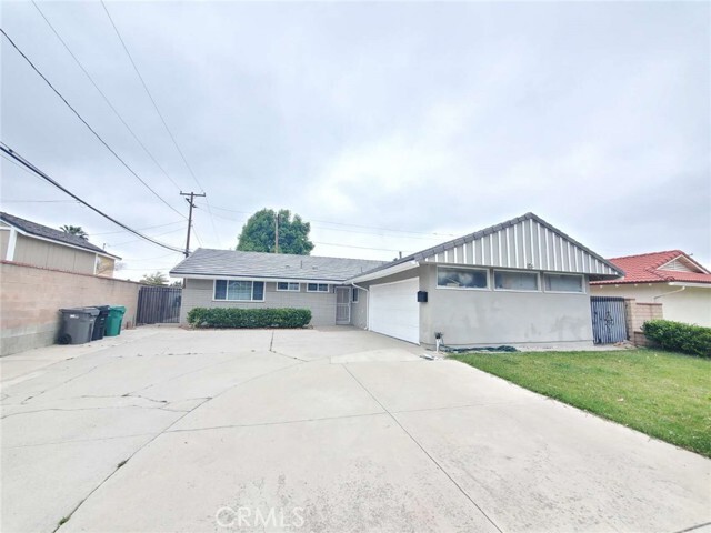Building Photo - 20515 Calpet Dr