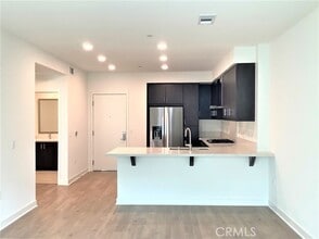 Building Photo - 2440 Nolita