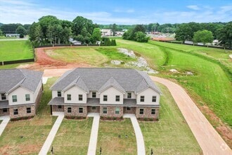 Building Photo - 16113 Cohen Dr