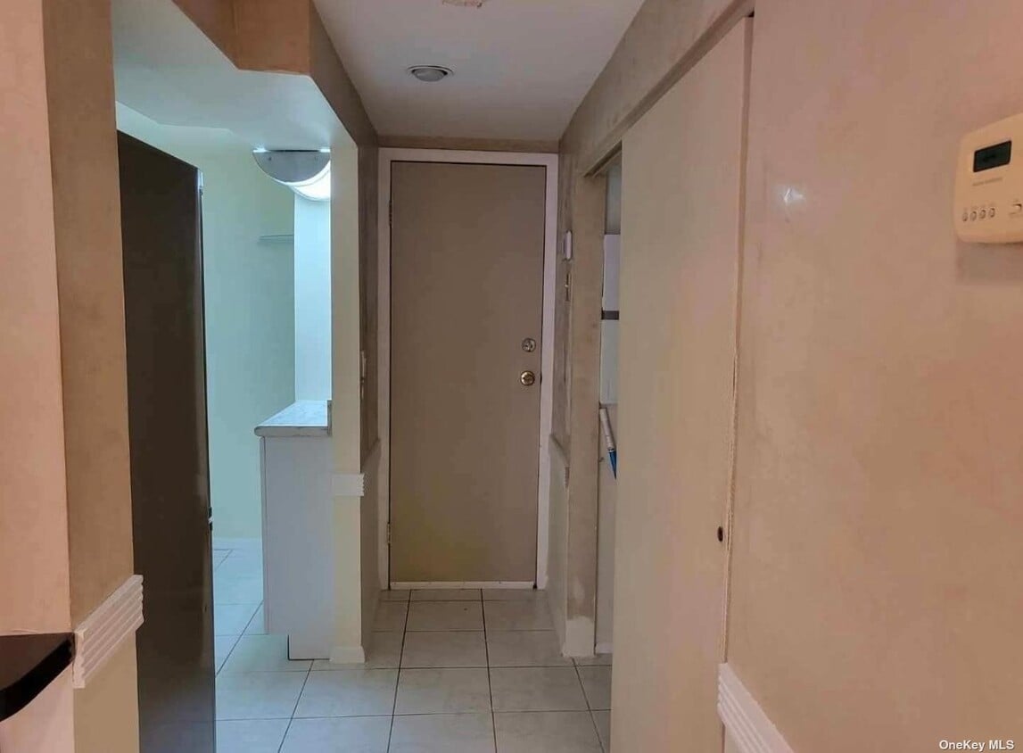 2235 Arthur St, Merrick, NY 11566 House Rental in Merrick, NY