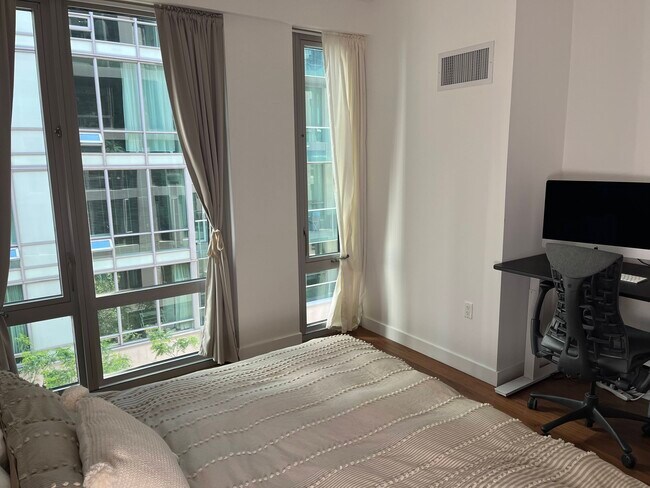 Foto del edificio - 2 Shore Ln