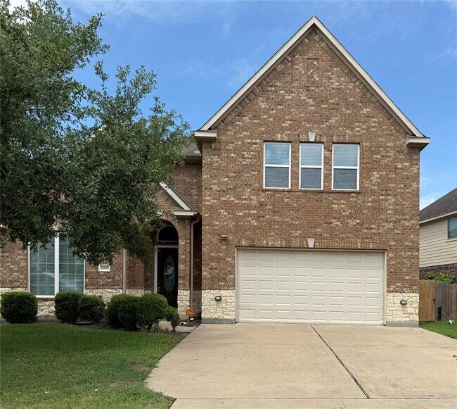 Foto del edificio - 23626 Starbridge Lake Ln