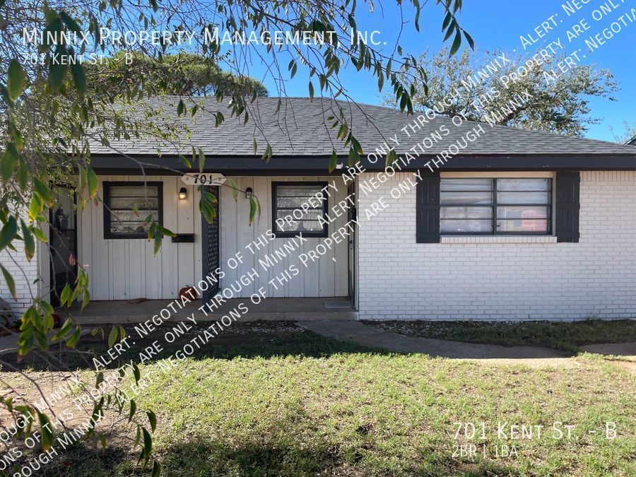 701 Kent St Unit B, Midland, TX 79701 Room for Rent in Midland, TX